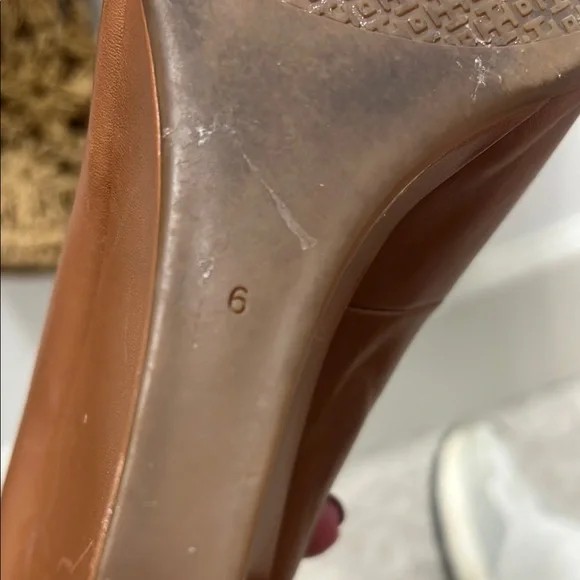 Tory Burch Tan Wedges with Gold Emblem - Picture 7 of 7